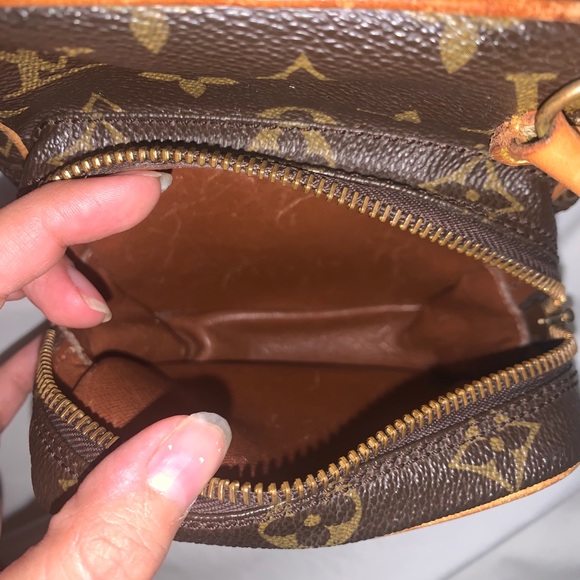 Louis Vuitton Amazon Mini - Picture 7 of 7